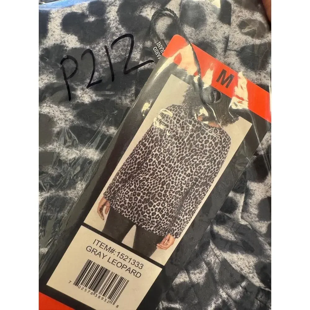 NWT Mario Serrani Grey Leopard Print Tunic Top Size M Soft Long Sleeve - P212